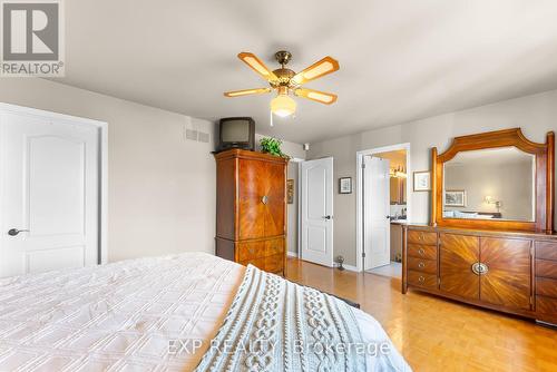 22 Sikorski Avenue, St. Catharines, ON - Indoor Photo Showing Bedroom