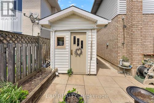 22 Sikorski Avenue, St. Catharines, ON - Outdoor With Exterior
