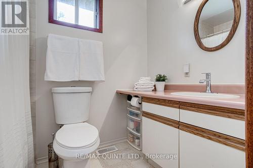 22 Baldwin Street, Brighton, ON - Indoor Photo Showing Bathroom