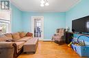 4073 Carroll Avenue, Niagara Falls, ON  - Indoor Photo Showing Living Room 