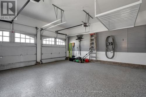 1394 Victor Avenue, Mississauga, ON - Indoor Photo Showing Garage
