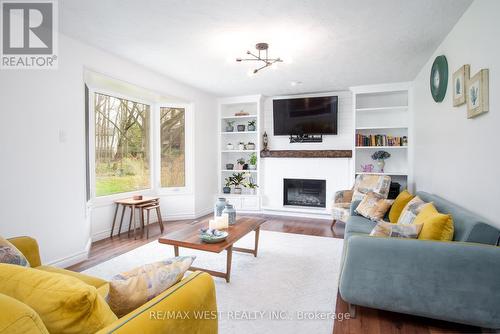 350 Thorncrest Drive, Waterloo, ON - Indoor Photo Showing Living Room With Fireplace