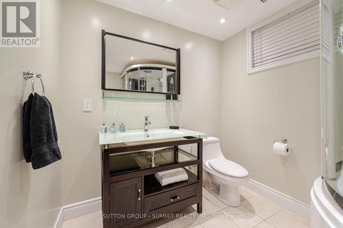 1065 Halliday Avenue, Mississauga, ON - Indoor Photo Showing Bathroom