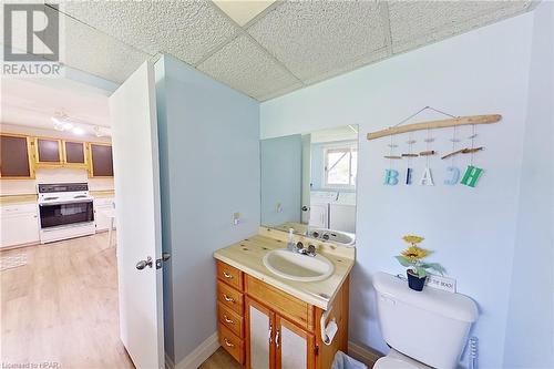 74431 Woodland Drive, Bluewater, ON - Indoor Photo Showing Bathroom