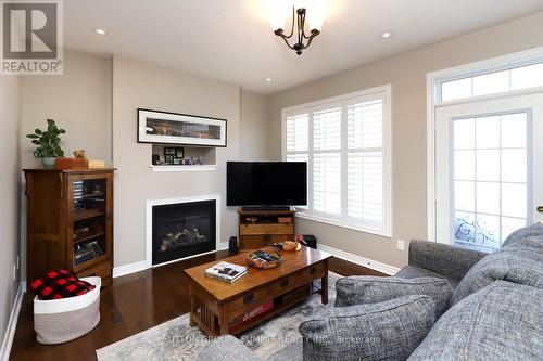 2 Ross Shiner Lane, Whitchurch-Stouffville, ON - Indoor Photo Showing Living Room With Fireplace