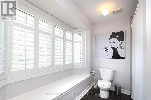 2 Ross Shiner Lane, Whitchurch-Stouffville, ON - Indoor Photo Showing Bathroom