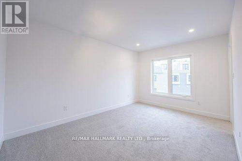 68 Covington Crescent, Whitchurch-Stouffville, ON - Indoor Photo Showing Other Room