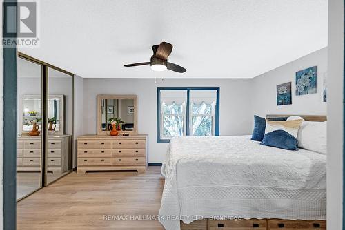 4056 Stonemason Crescent, Mississauga, ON - Indoor Photo Showing Bedroom