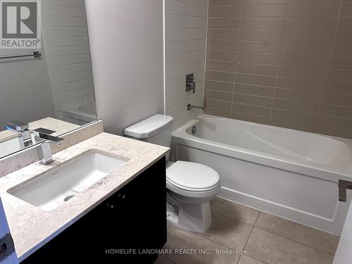 3006 - 510 Curran Place, Mississauga, ON - Indoor Photo Showing Bathroom