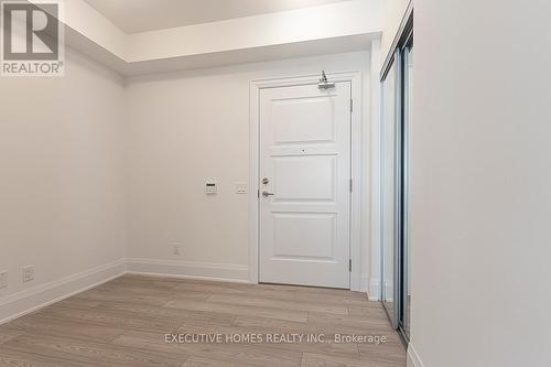 2507 - 36 Elm Drive, Mississauga, ON - Indoor Photo Showing Other Room