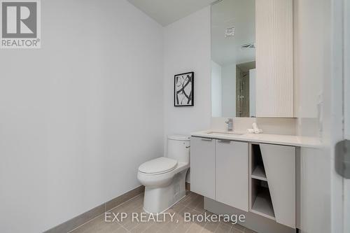 5207 - 3883 Quartz Road, Mississauga, ON - Indoor Photo Showing Bathroom