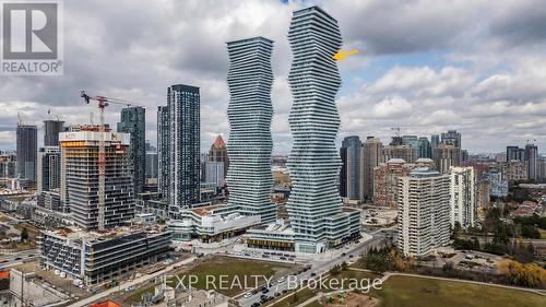 5207 - 3883 Quartz Road, Mississauga, ON - Outdoor With Facade
