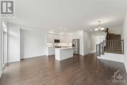 Hardwood floors that continue seemlessly into the kitchen - 