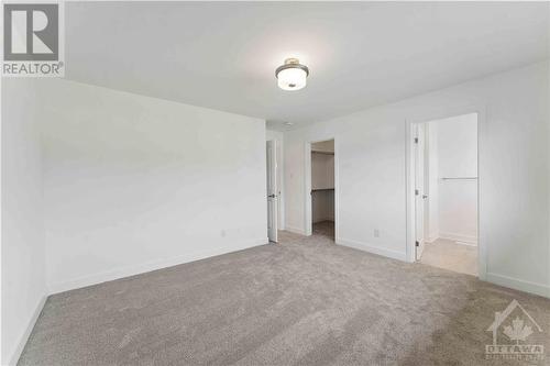 Primary bedroom has a 3pc ensuite - 316 Makobe Lane, Ottawa, ON - Indoor Photo Showing Other Room