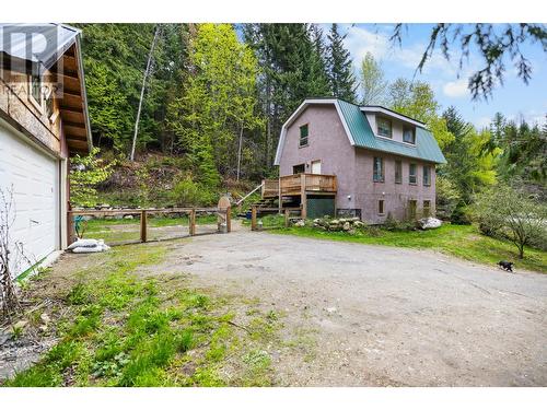 426 Aspen Road, Riondel, BC - Outdoor