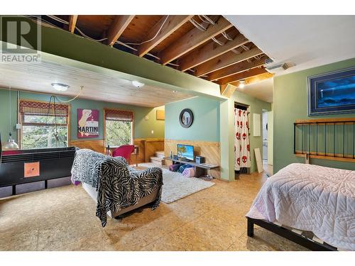 426 Aspen Road, Riondel, BC - Indoor Photo Showing Bedroom