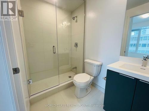1114 - 50 Dunfield Avenue, Toronto, ON - Indoor Photo Showing Bathroom