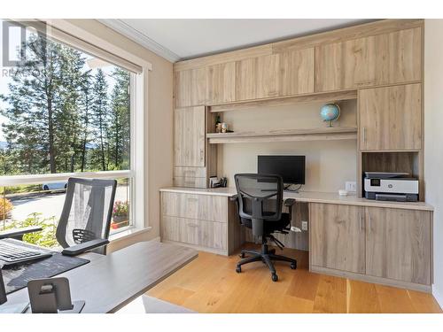 11220 Cemetery Road, Lake Country, BC - Indoor Photo Showing Office