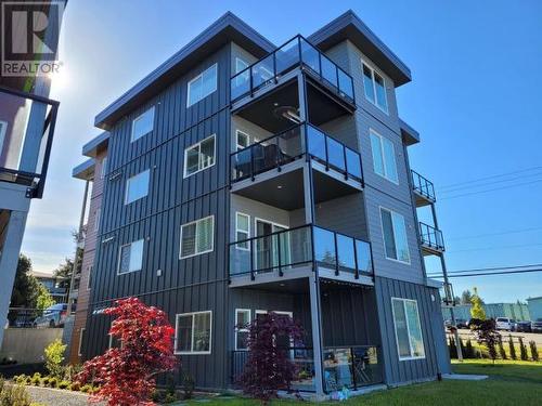 401-7175 Duncan Street, Powell River, BC - Outdoor With Balcony
