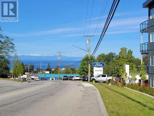 401-7175 Duncan Street, Powell River, BC - Outdoor With View