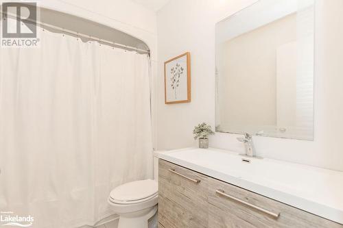 127 Fairway Crescent Unit# 31, Collingwood, ON - Indoor Photo Showing Bathroom