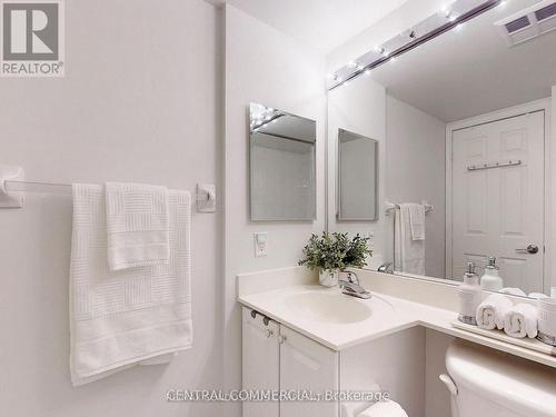 2108 - 8 Hillcrest Avenue, Toronto, ON - Indoor Photo Showing Bathroom