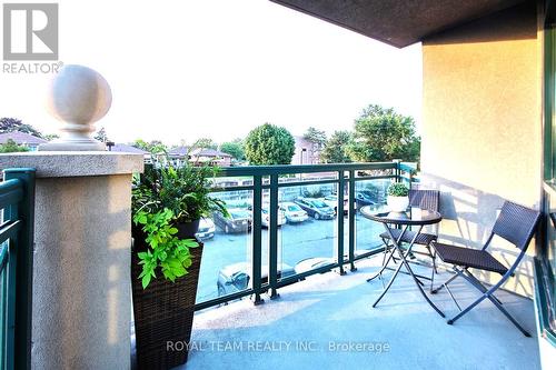 202 - 920 Sheppard Avenue W, Toronto, ON - Outdoor With Balcony With Exterior
