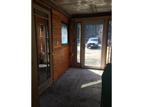 1590 Pass Creek Road, Castlegar, BC -  Photo Showing Other Room
