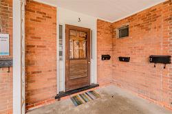 unit 3 entrance - 