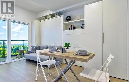 1274 Devonshire Avenue Unit# 207, Kelowna, BC - Indoor Photo Showing Dining Room