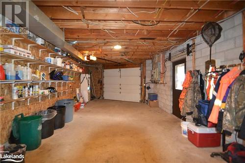 45 Perrywinkle Lane, Kearney, ON - Indoor Photo Showing Garage