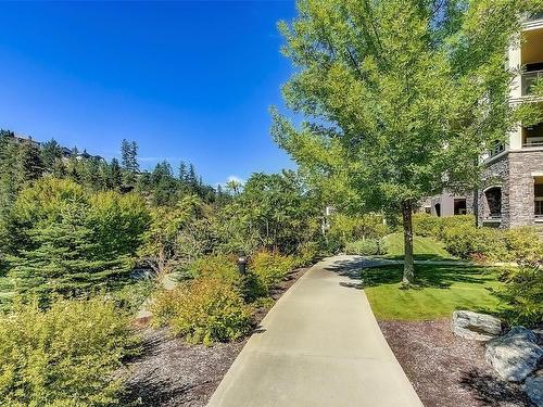 1105-1875 Country Club Drive, Kelowna, BC - Outdoor With View