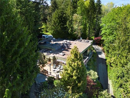 2340 Spring Rd, Campbell River, BC - Outdoor