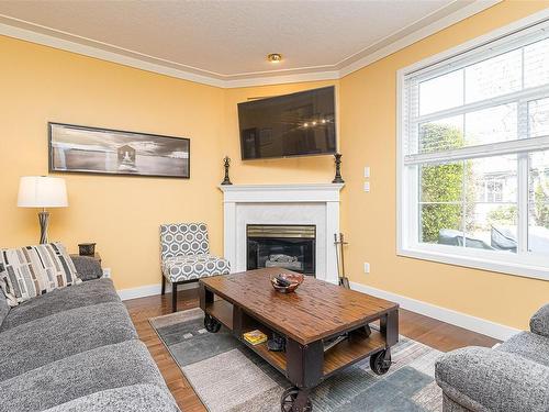 26-2120 Malaview Ave, Sidney, BC - Indoor Photo Showing Living Room With Fireplace