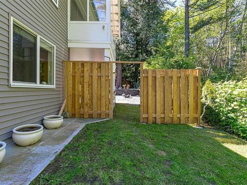 154 Cowling Pl, Nanaimo, BC - Outdoor With Exterior