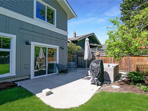 935 Cowichan St, Victoria, BC - Outdoor With Exterior