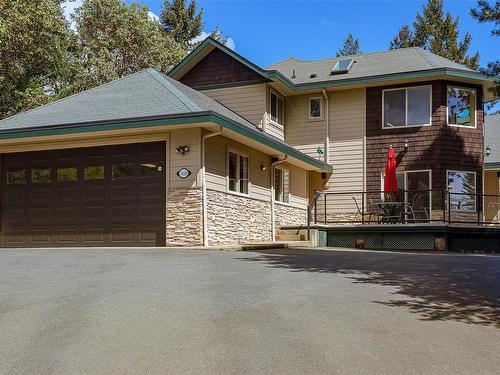 1450 White Pine Terr, Highlands, BC - Outdoor