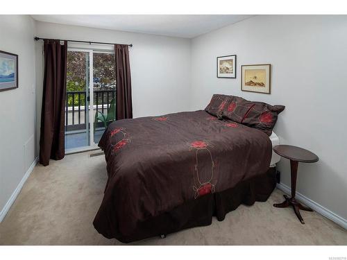 17-1701 Mckenzie Ave, Saanich, BC - Indoor Photo Showing Bedroom