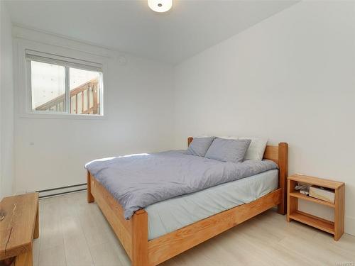1241 Nova Crt, Langford, BC - Indoor Photo Showing Bedroom