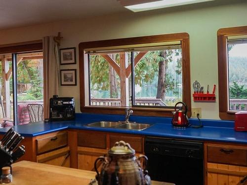 969 Whaletown Rd, Cortes Island, BC - Indoor Photo Showing Kitchen With Double Sink