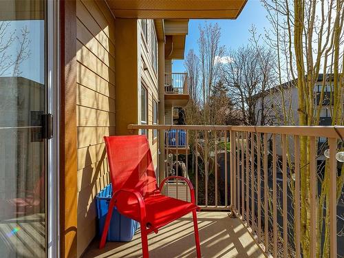 306-1055 Hillside Ave, Victoria, BC - Outdoor With Balcony With Exterior