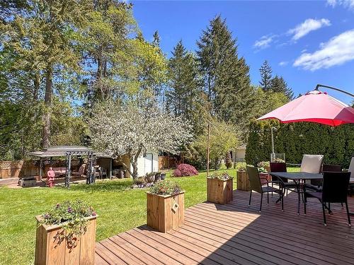 1307 Sunrise Dr, French Creek, BC - Outdoor With Deck Patio Veranda
