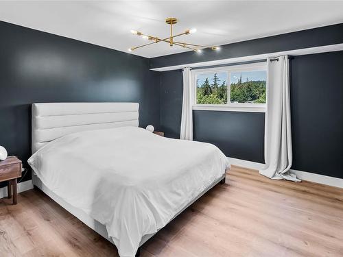 4425 Happy Valley Rd, Metchosin, BC - Indoor Photo Showing Bedroom