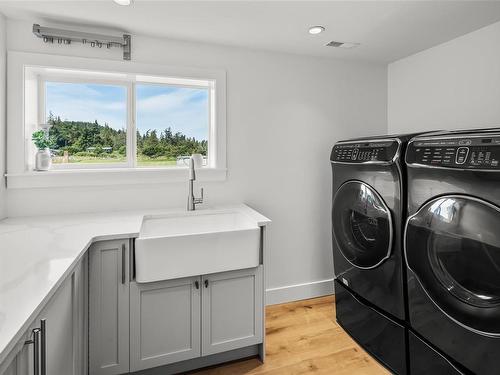 4425 Happy Valley Rd, Metchosin, BC - Indoor Photo Showing Laundry Room