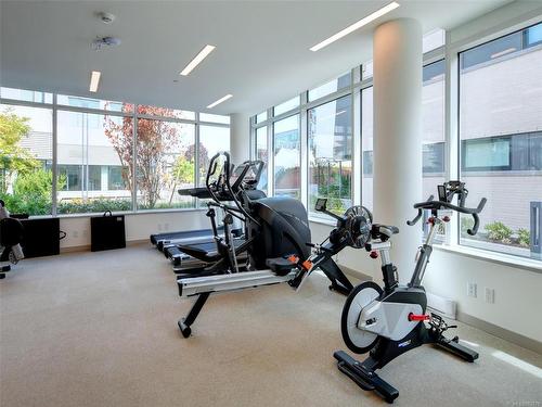 405-550 Michigan St, Victoria, BC - Indoor Photo Showing Gym Room