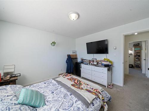 4-941 Malone Rd, Ladysmith, BC - Indoor Photo Showing Bedroom