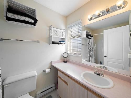 4-941 Malone Rd, Ladysmith, BC - Indoor Photo Showing Bathroom