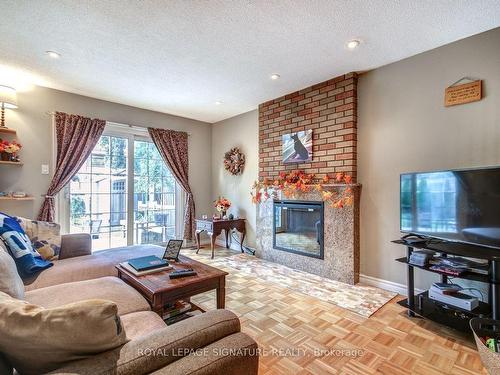 4188 Martlen Cres, Mississauga, ON - Indoor Photo Showing Living Room With Fireplace