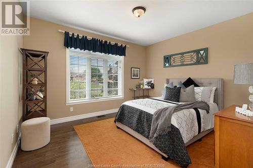 1027 Mersea Road 2, Leamington, ON - Indoor Photo Showing Bedroom