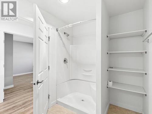 8-18 Bailey Place, Whitehorse, YT - Indoor With Storage